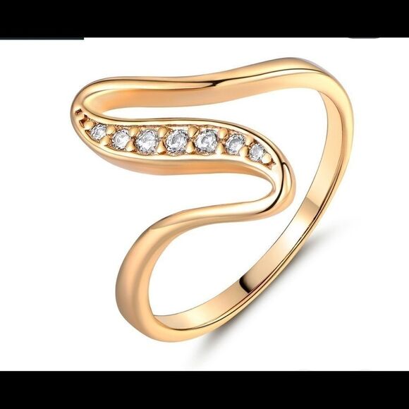 18k Gold PLATED S Shape CZ Diamond Ring - Picture 1 of 5